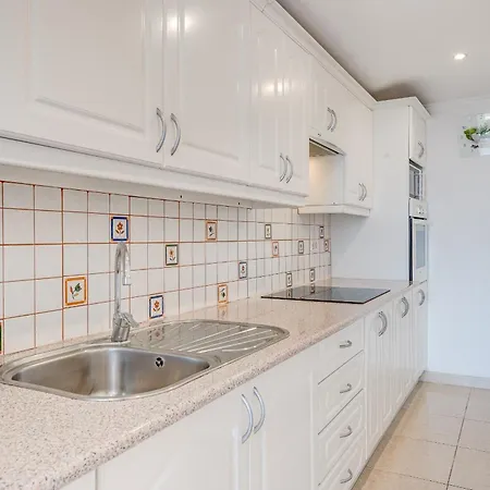 3-bedroom Bella With Own Pool Callao Salvaje
